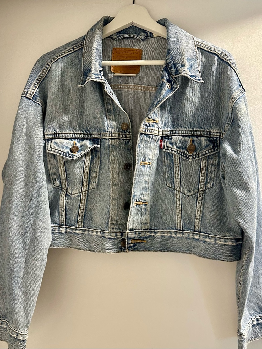 Levi’s Original Trucker Denim Jacket Light Wash Cropped M